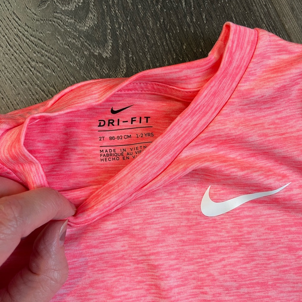 Nike Performance Dry Fit Neon Pink Logo Top - Picture 6 of 6